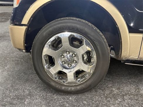 Used 2012 Ford F150 Lariat w/ Lariat Chrome Pkg image 9