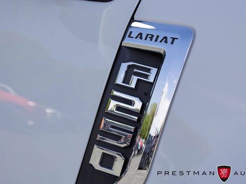 Used 2022 Ford F250 Lariat w/ Lariat Value Package AWD/4WD image 10