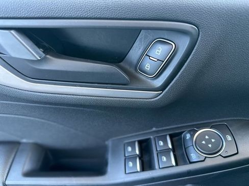 Certified 2022 Ford Escape SE w/ Cold Weather Package AWD/4WD image 14
