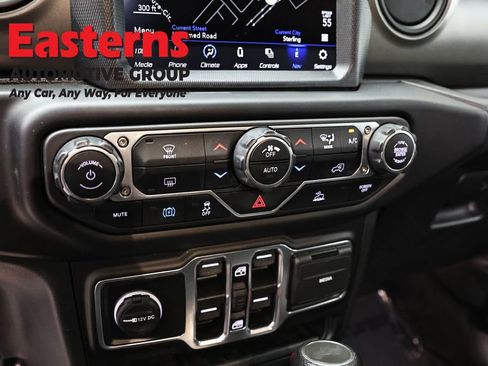 Used 2023 Jeep Wrangler Unlimited w/ 8.4" Radio Group AWD/4WD image 20