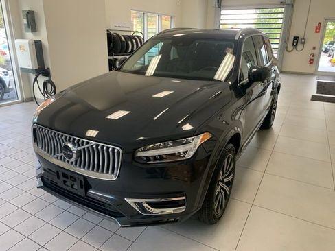 Certified 2022 Volvo XC90 T6 Inscription w/ Climate Package image 1