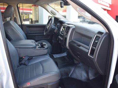 Used 2018 RAM 2500 Tradesman image 13