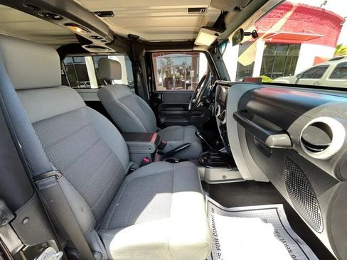 Used 2008 Jeep Wrangler Sahara w/ PWR Convenience Group AWD/4WD image 9