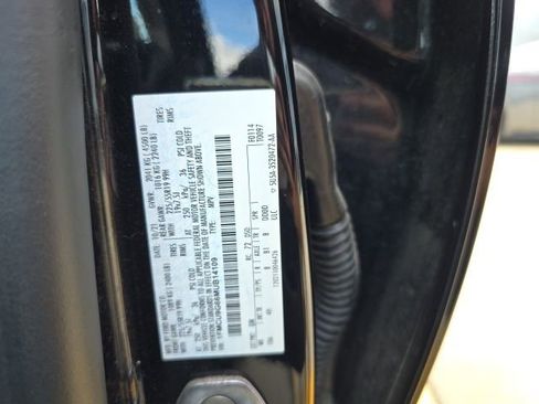 Used 2021 Ford Escape SE w/ SE Sport Appearance Package AWD/4WD image 30