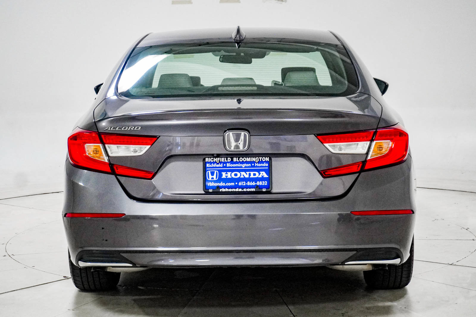 Used 2018 Honda Accord LX image 7