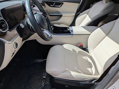 Used 2022 Mercedes-Benz C 300 4MATIC Sedan image 16