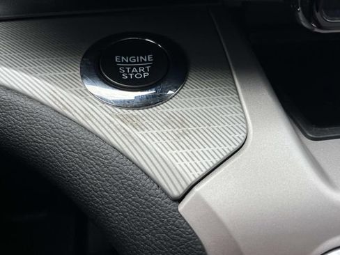 Certified 2022 Ford Explorer XLT w/ Equipment Group 202A image 37