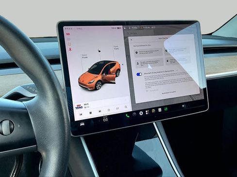 Used 2021 Tesla Model Y Long Range AWD/4WD image 5