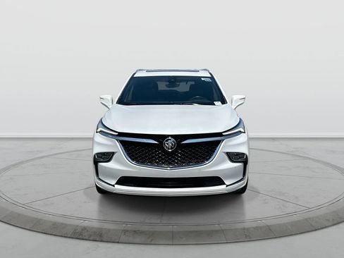 Used 2024 Buick Enclave Avenir w/ Avenir Technology Package FWD image 3