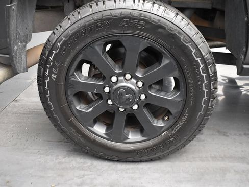 Used 2022 RAM 2500 Big Horn w/ Night Edition AWD/4WD image 15