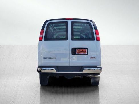 New 2026 GMC Savana 2500 w/ Driver Convenience Package RWD image 5