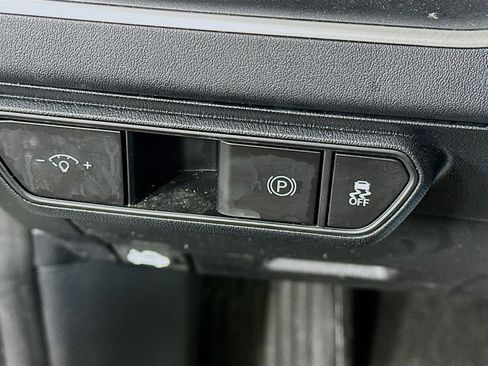 Used 2025 Kia K4 LXS image 17