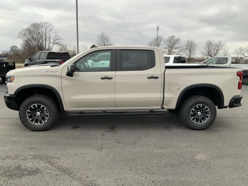 New 2026 Chevrolet Silverado 1500 ZR2 image 12