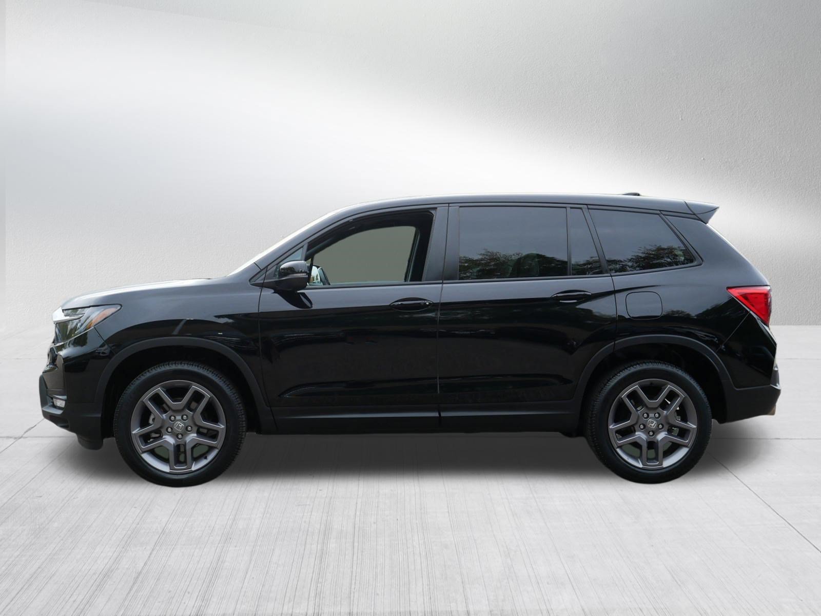 Used 2023 Honda Passport EX-L image 4