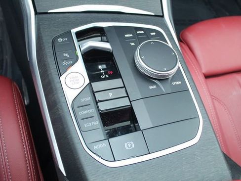 Certified 2023 BMW 330i xDrive Sedan w/ Convenience Package image 14