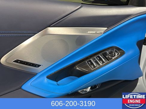 Used 2021 Chevrolet Corvette Stingray Premium Conv w/ Z51 Performance Package image 17