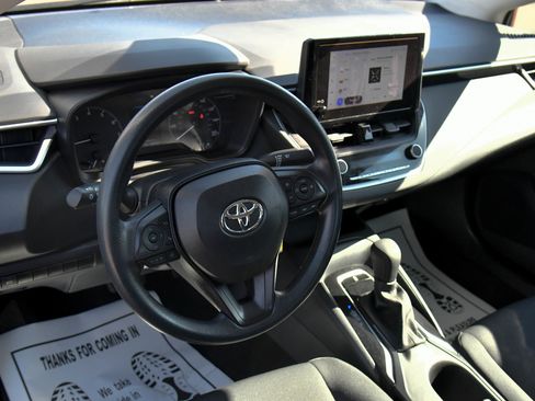 Used 2024 Toyota Corolla LE image 14