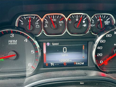 Used 2016 GMC Sierra 1500 SLE image 3