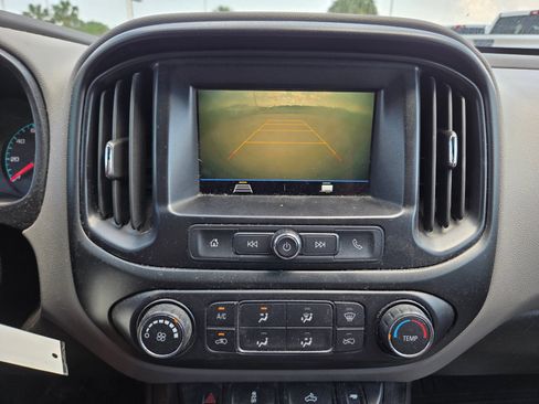 Used 2019 Chevrolet Colorado W/T RWD image 9