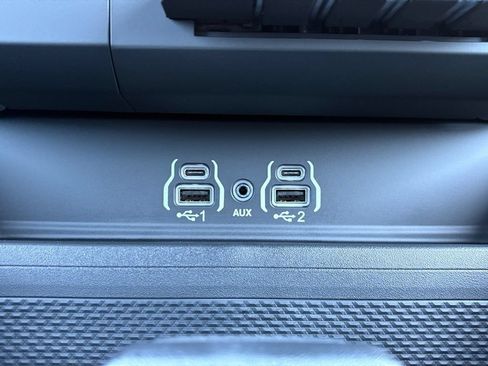 New 2026 RAM 1500 Big Horn w/ Night Edition AWD/4WD image 23