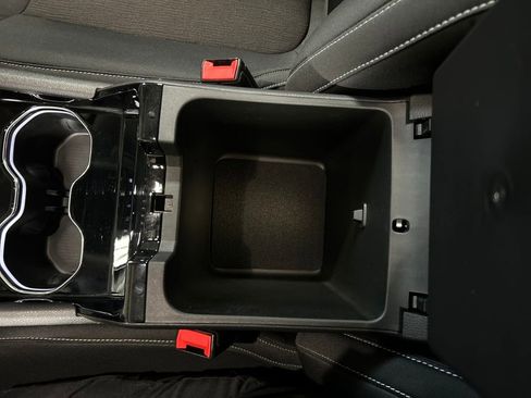 Certified 2023 Jeep Grand Cherokee Laredo w/ Luxury Tech Group I image 24