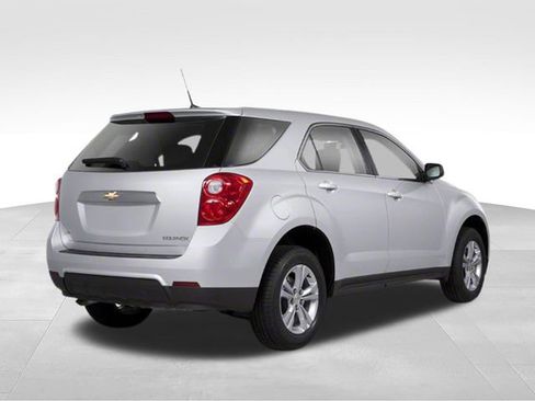 Used 2013 Chevrolet Equinox LT AWD/4WD image 2