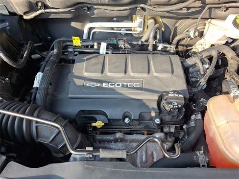 Used 2017 Chevrolet Trax LT w/ LT Convenience Package image 29