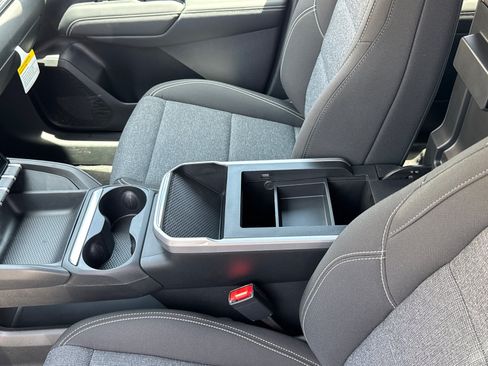 New 2026 GMC Terrain Elevation w/ Technology Package II AWD/4WD image 31