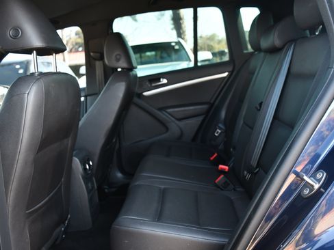 Used 2016 Volkswagen Tiguan R-Line image 16
