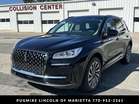 New 2026 Lincoln Corsair Reserve w/ Rear Removable Package Tray FWD image 3