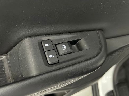 Used 2024 Jeep Grand Cherokee L Laredo image 17