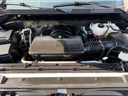 Used 2023 Chevrolet Silverado 1500 LTZ w/ LTZ Convenience Package II AWD/4WD image 42