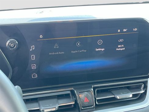 Used 2024 Chevrolet TrailBlazer LT w/ LT Cold Weather Package image 14