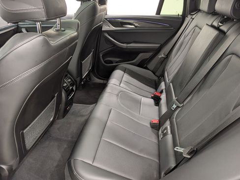 Certified 2023 BMW X4 M40i w/ Premium Package image 15