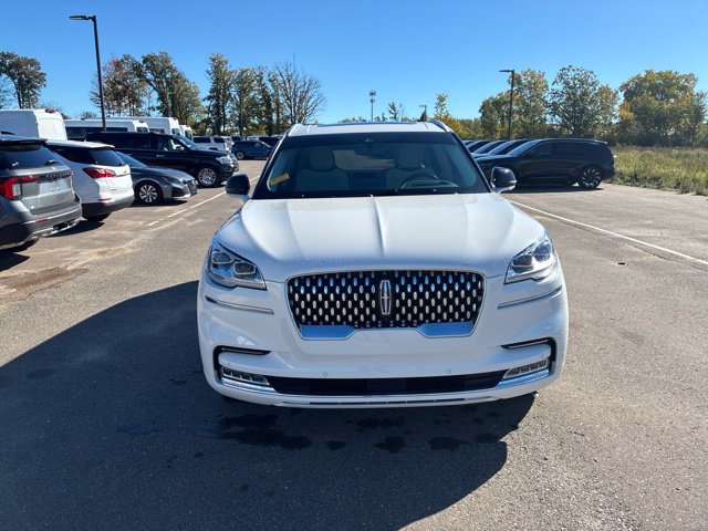 Used 2023 Lincoln Aviator Black Label Grand Touring w/ Class IV Trailer Tow Package AWD/4WD image 1