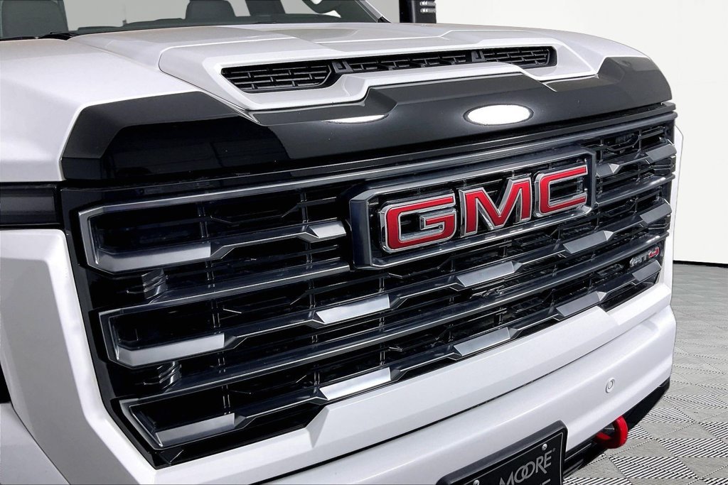 Used 2026 GMC Sierra 2500 AT4 w/ AT4 Premium Plus Package AWD/4WD image 28
