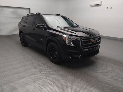 Used 2023 GMC Terrain AT4 image 13