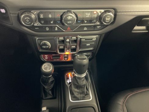 New 2026 Jeep Gladiator Rubicon image 13