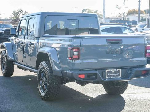 New 2026 Jeep Gladiator Sport image 6