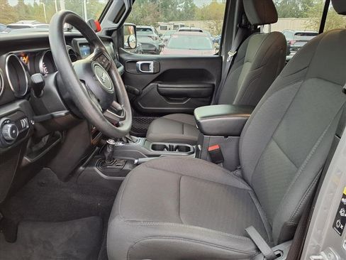 Used 2023 Jeep Wrangler Sport image 6