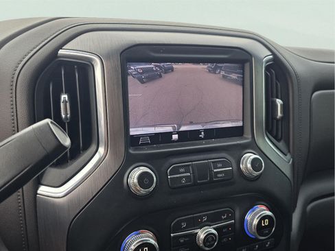 Used 2019 GMC Sierra 1500 Denali AWD/4WD image 17