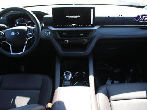 New 2026 Ford Explorer Platinum RWD image 12