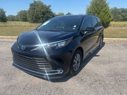 Used 2024 Toyota Sienna XLE