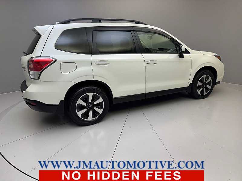 Used 2017 Subaru Forester 2.5i Premium w/ All-Weather Package AWD/4WD image 5