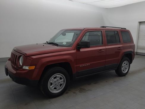 Used 2016 Jeep Patriot Sport w/ Power Value Group image 2