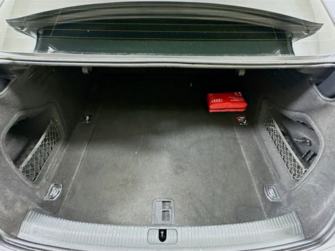 Used 2017 Audi A4 2.0T Premium image 29