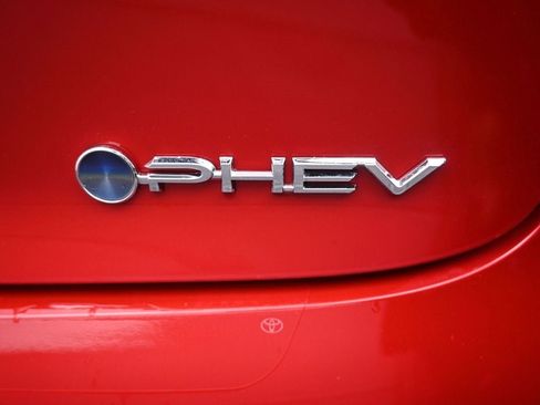 New 2026 Toyota Prius Plug-In Hybrid image 43