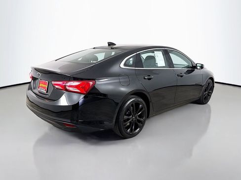 Used 2024 Chevrolet Malibu LT w/ Midnight Edition image 8