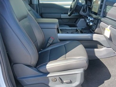 New 2026 Ford F350 Lariat image 32