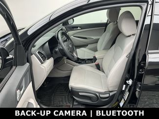 Used 2019 Hyundai Tucson SE video 3